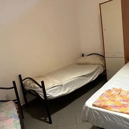 Hostel Piramide Rome
